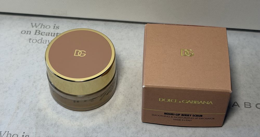 Dolche&Gabbana скраб для губ