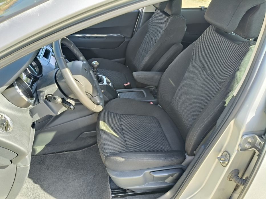 Peugeot 5008 1.6 HDI 7 Lugares 170.000Km