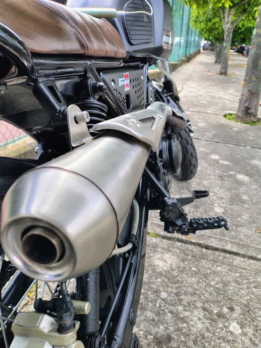 UM Scrambler x naked 125cc 2300km