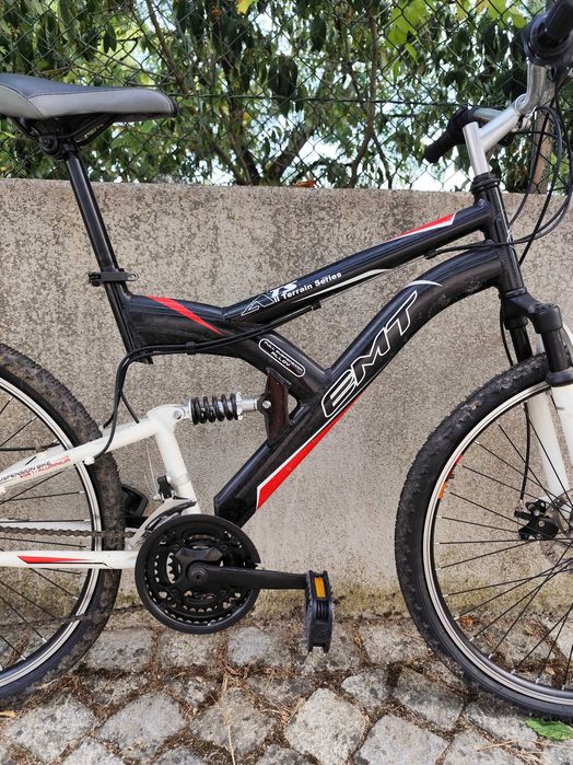 Bicicleta EMT ATS II Terrain Series 26" Full Suspension – Alumínio – BTT