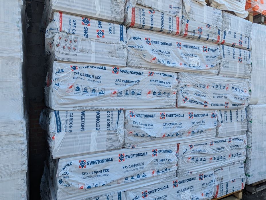 Екструдований пінополістирол. Пінопласт .XPS carbolex. PNP.EPS 150. Те