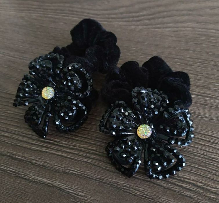 Резинки для волосся