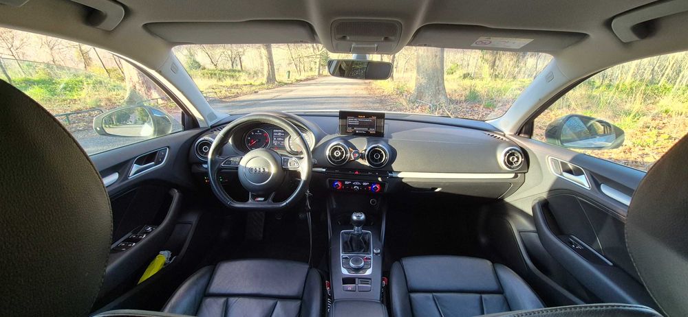 Audi A3 Limousine 1.6 TDI Full S-line