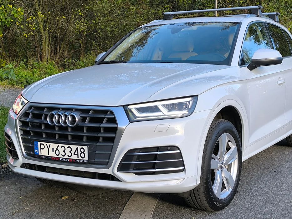 Audi Q5 Audi Q5, mały przebieg 30000km, bogate wyposażenie, poprzeczki, hak