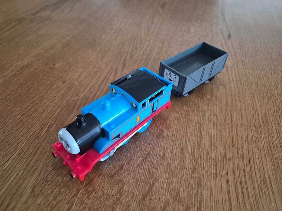 TOMEK Pociąg + wagonik Tomek i Przyjaciele TOMY