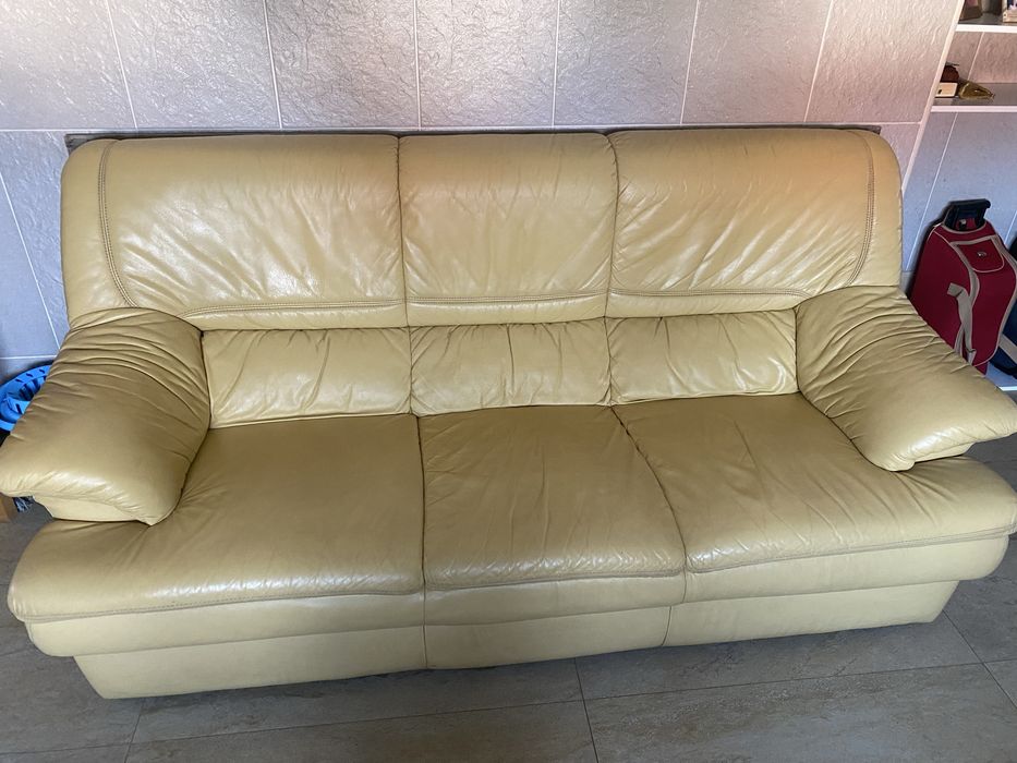 Conjunto de 2 sofás de pele