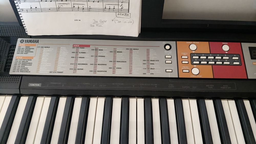 Teclado piano Yamaha