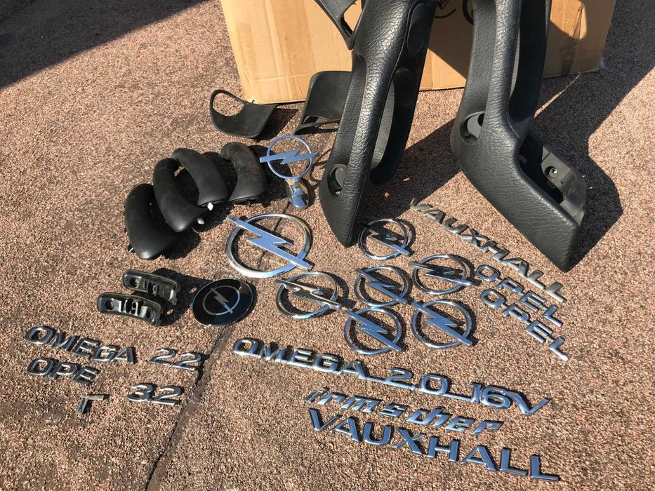 Ручка Банан Шильдык Значёк Opel Omega B.