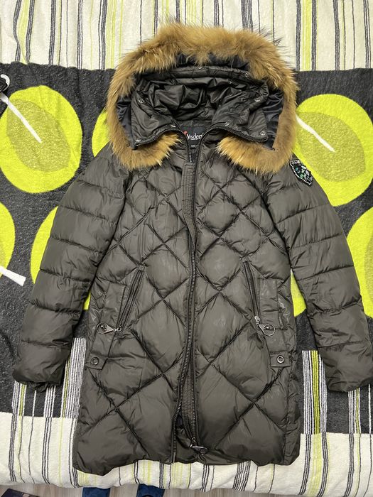 Продам пуховик розмір S