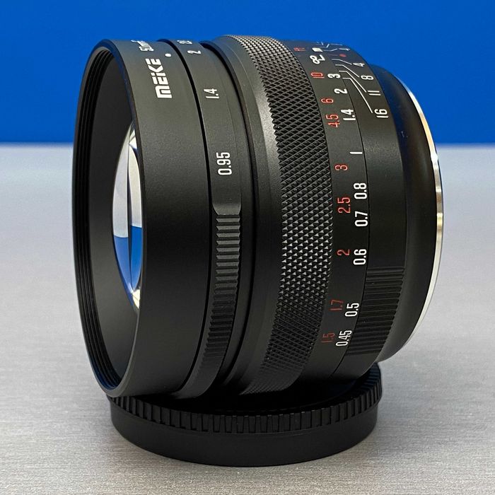 Meike 50mm f/0.95 | Fujifilm