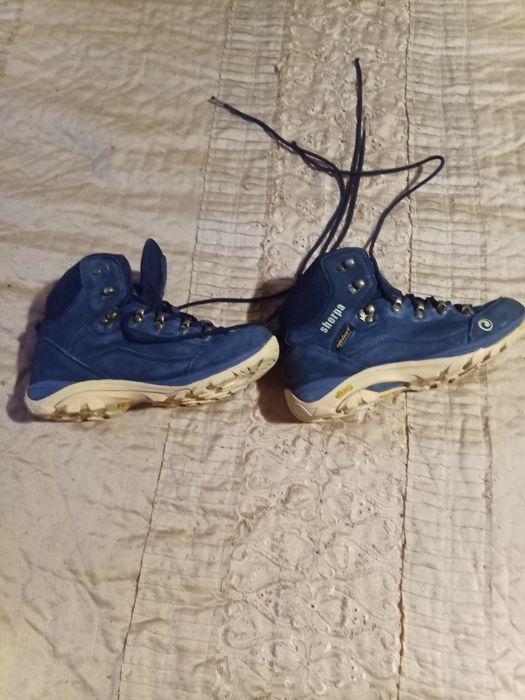 Продам дитячі  черевики