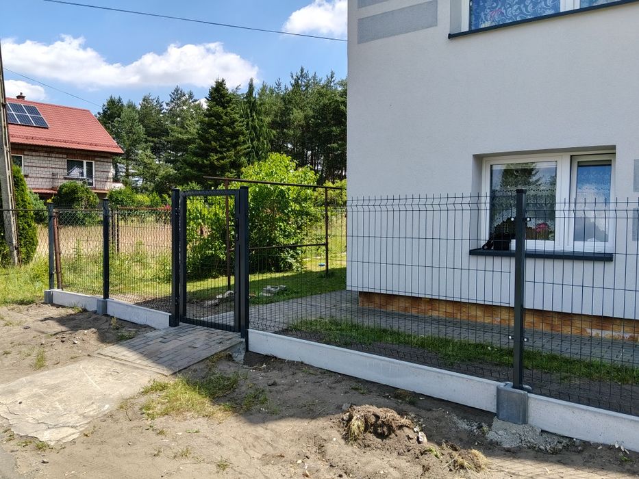 Montaż ogrodzenia panelowego