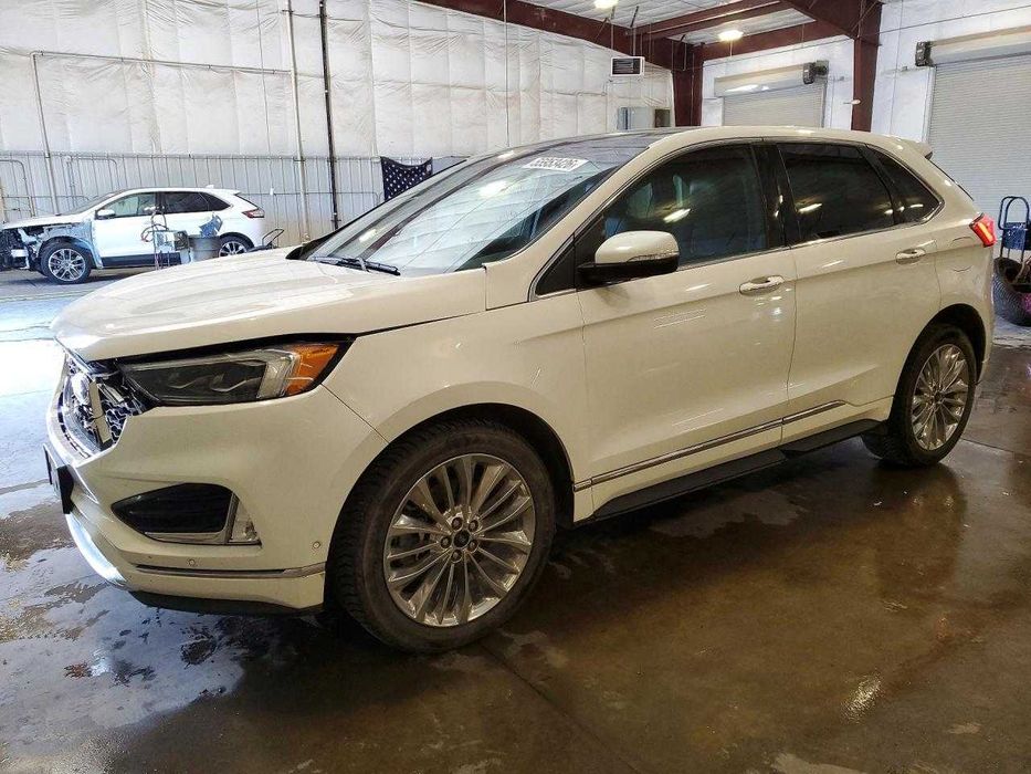 Ford Edge Titanium 2020;