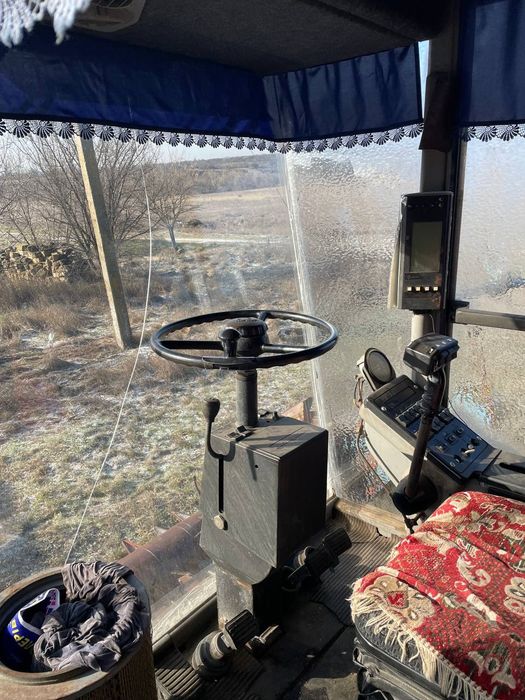 Комбайн Славутич  КЗС 9-1