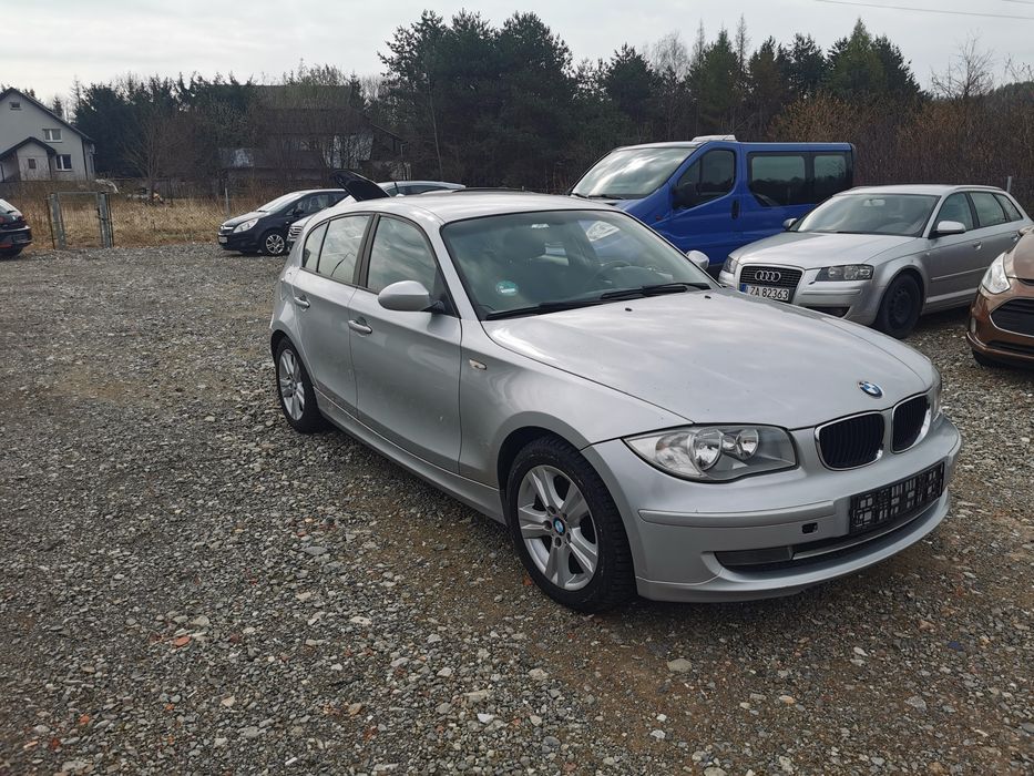 Bmw1.  2.0 benzyna