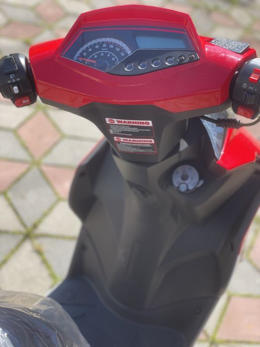 Скутер Forte Canoe