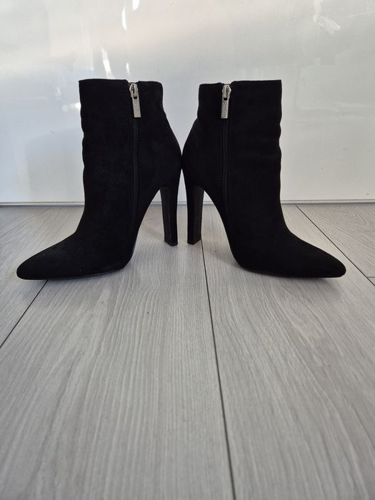 Botki zamszowe damskie DeeZee 39