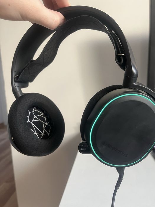 Słuchawki Steelseries arctics 5
