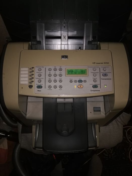 Принтер HP LaserJet 3050