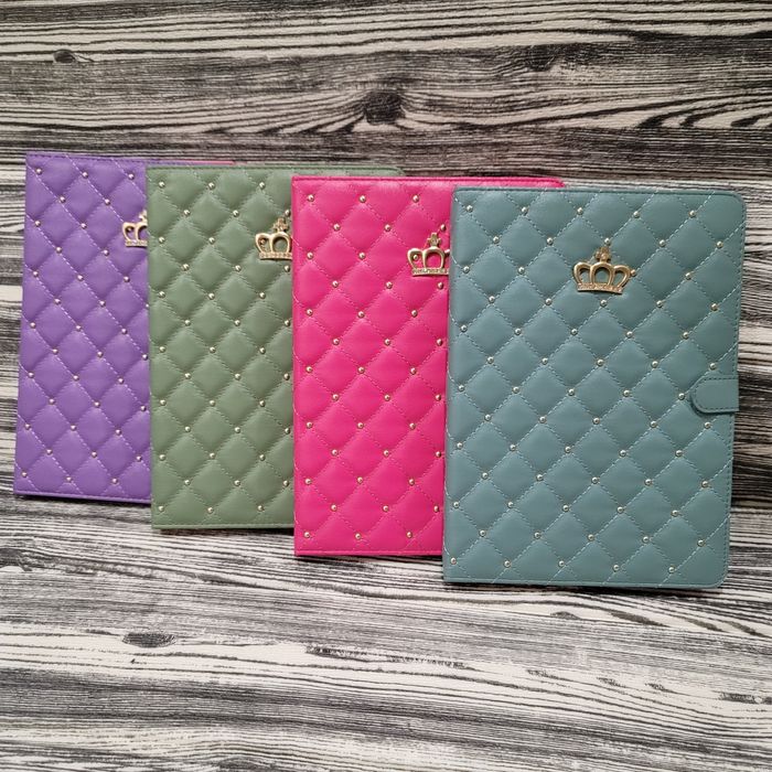 Чехол Apple IPad с короной