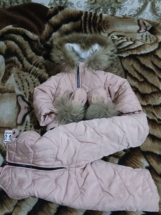 Зимовий костюм дівчинка