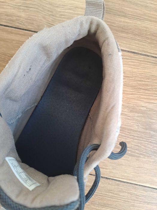 Buty zamszowe przejściowe okazja