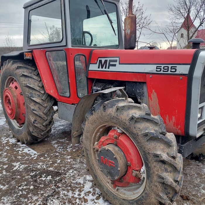 Massey ferguson.