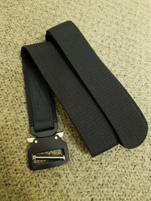 Pasek taktyczny militarny elastyczny Mozeto długość do 110cm w pasie