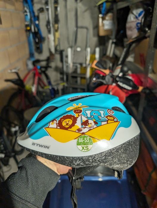 Kask dziecięcy btwin xs