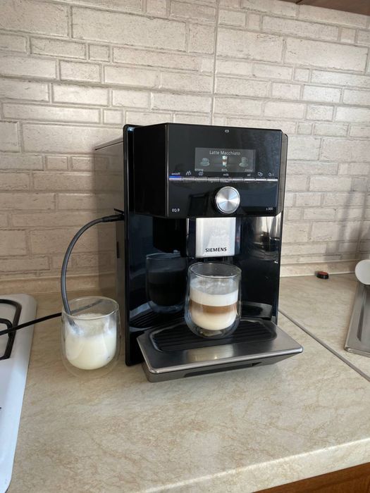 Кавомашина Siemens eq9 s300