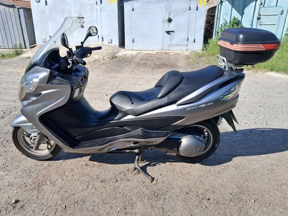 Максі-скутер Suzuki Skywave 250 2008