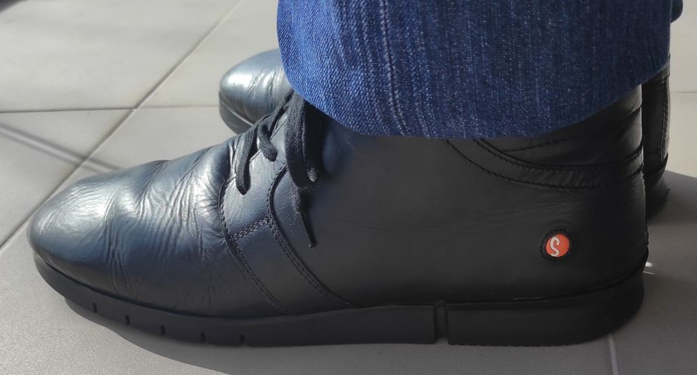 Botins pretos softinos