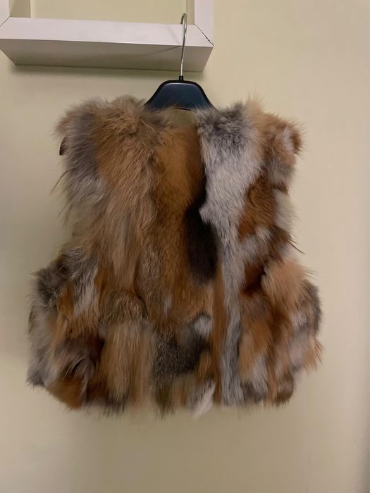 Kamizelka z futra lisów Ochnik, luksusowa, rozmiar S