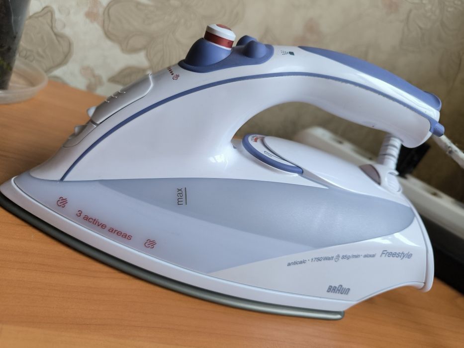 Продам утюг Braun, виробництва Іспанії,майже новий