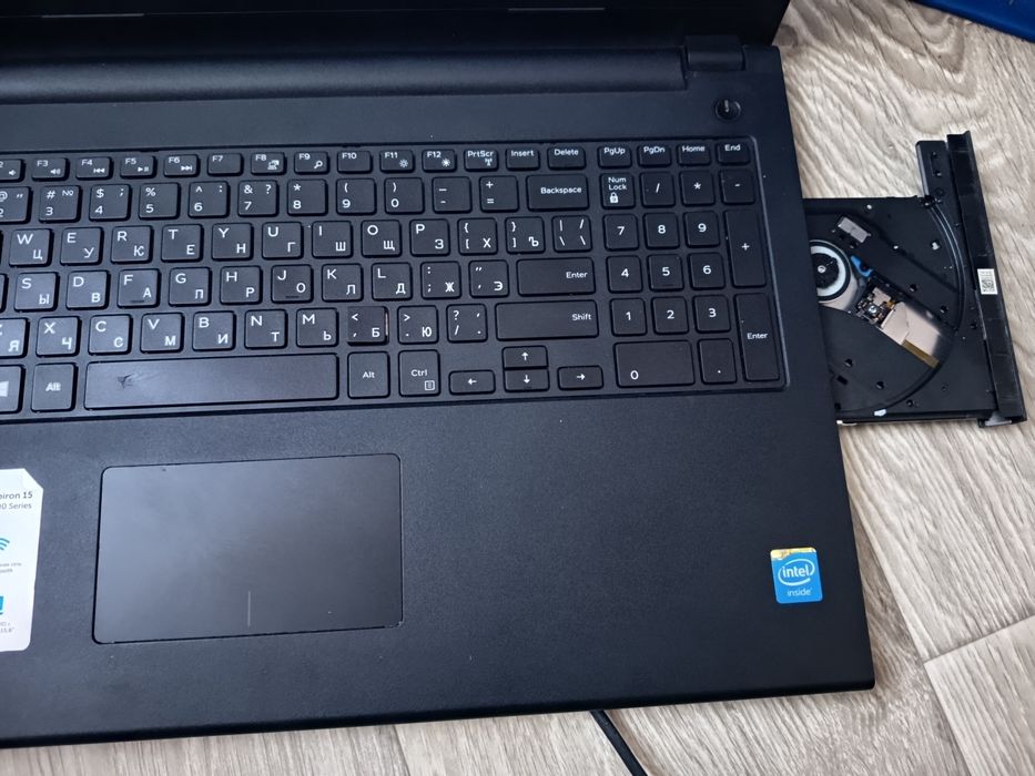 Ноутбук  Dell б/у