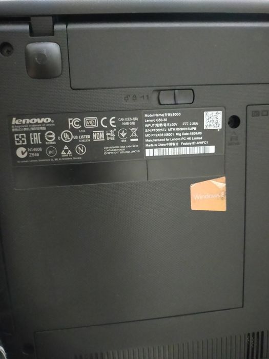 Laptop LENOVO G50-30