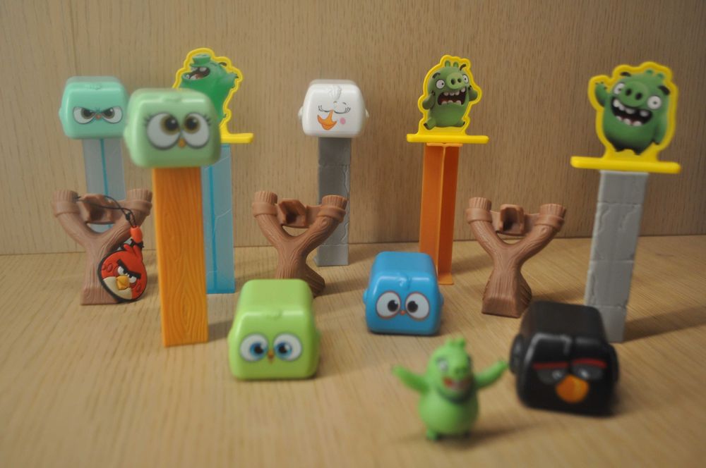 Zestaw figurek, zabawek z bajki  Angry Birds