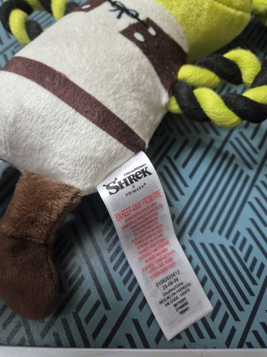 Boneco shrek para cão