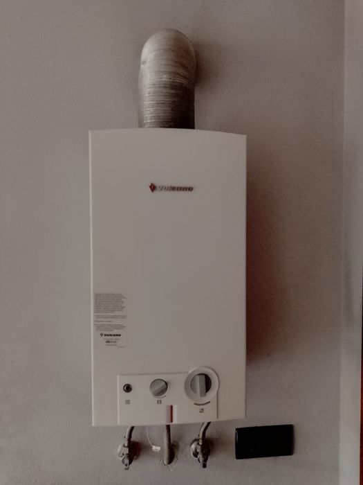 Vendo esquentador inteligente pouco uso semi novo