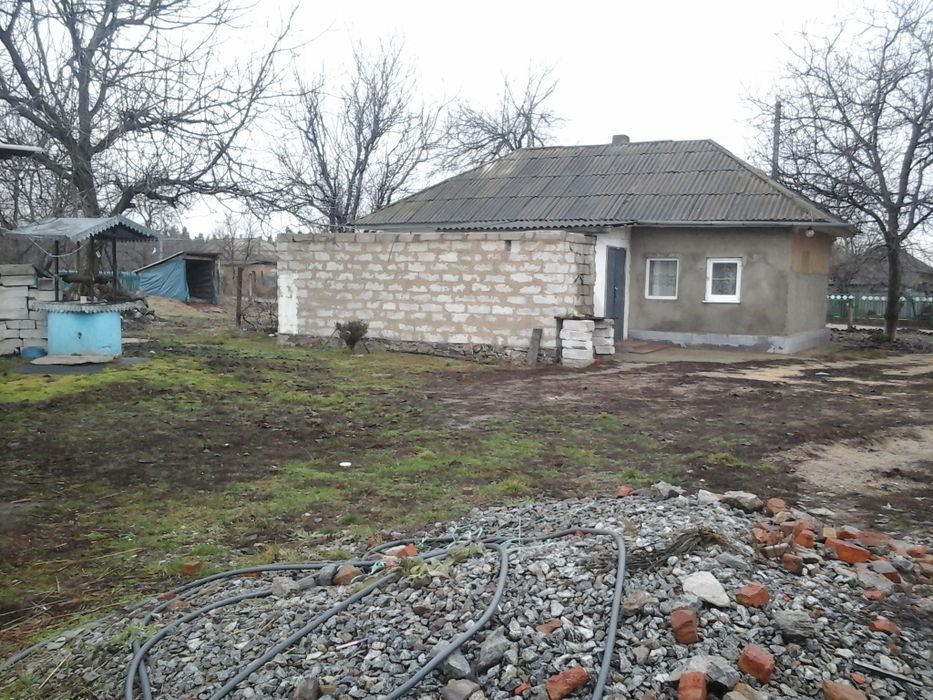 Продам не добудований будинок