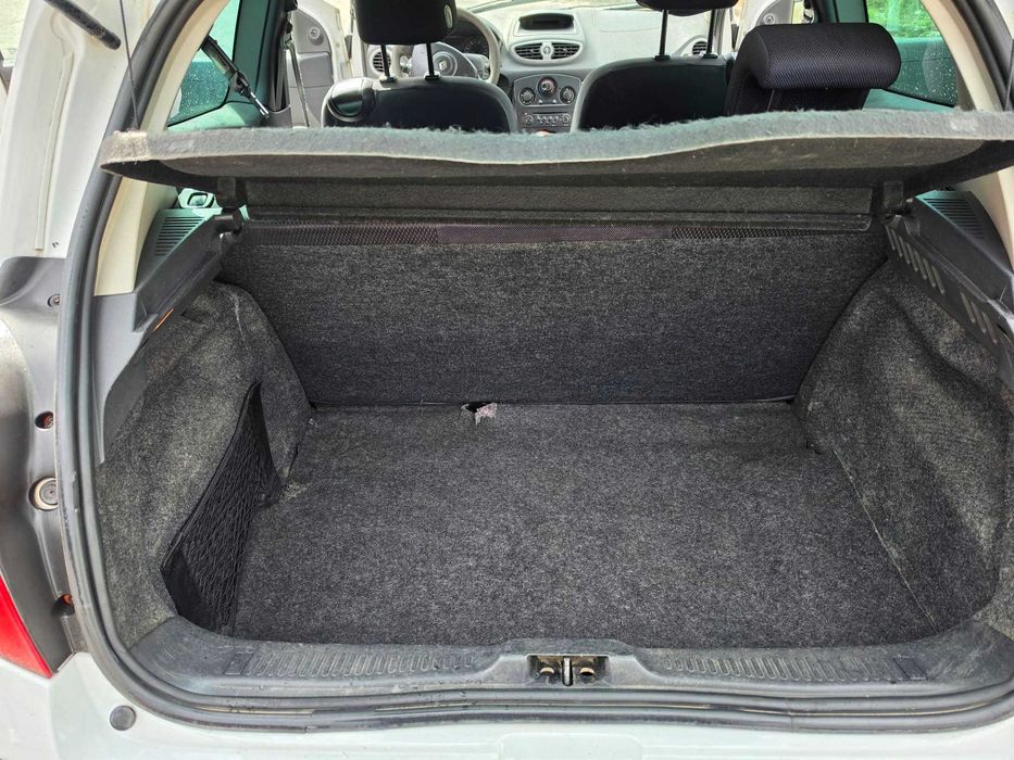 Renault clio 3 portas