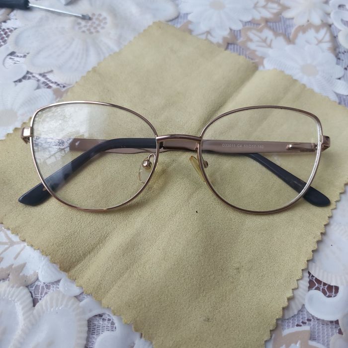 Окуляри, очки, окуляри з діопріями -1.50