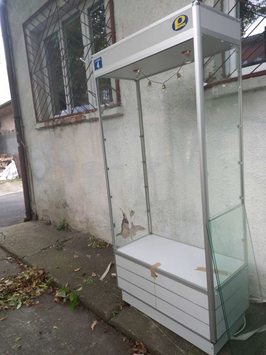 DUŻA witryna szklana/ regał sklepowy / podswietlany