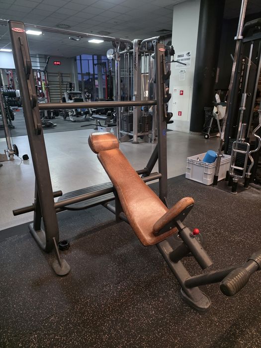 OKAZJA TANIO Ławka skośna do wyciskania firma Panatta