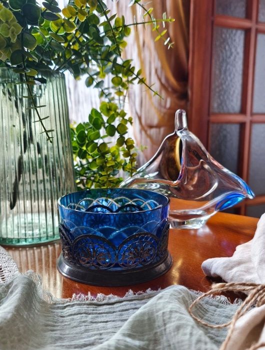 Сахарница цукорниця ваза на ножке кобальт старинное стекло  подарок