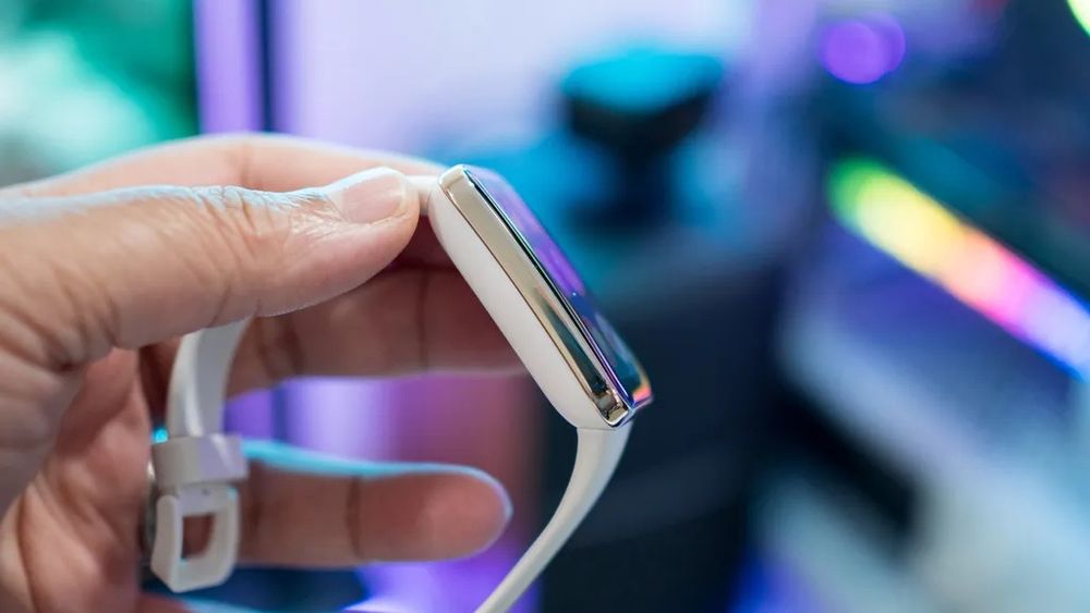 Xiaomi Smart Band 7 Pro Beżowy/Czarny