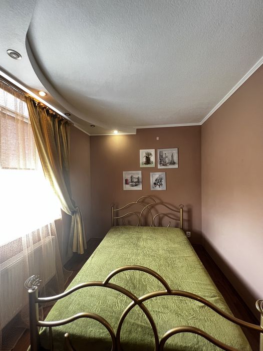 В Продажу 3 к к -студія в Центрі/ 6а Слобідська