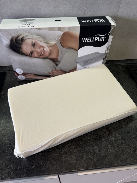 Подушка WELLPUR KVINA Memory foam AIR ортопедична сіра з памʼяттю