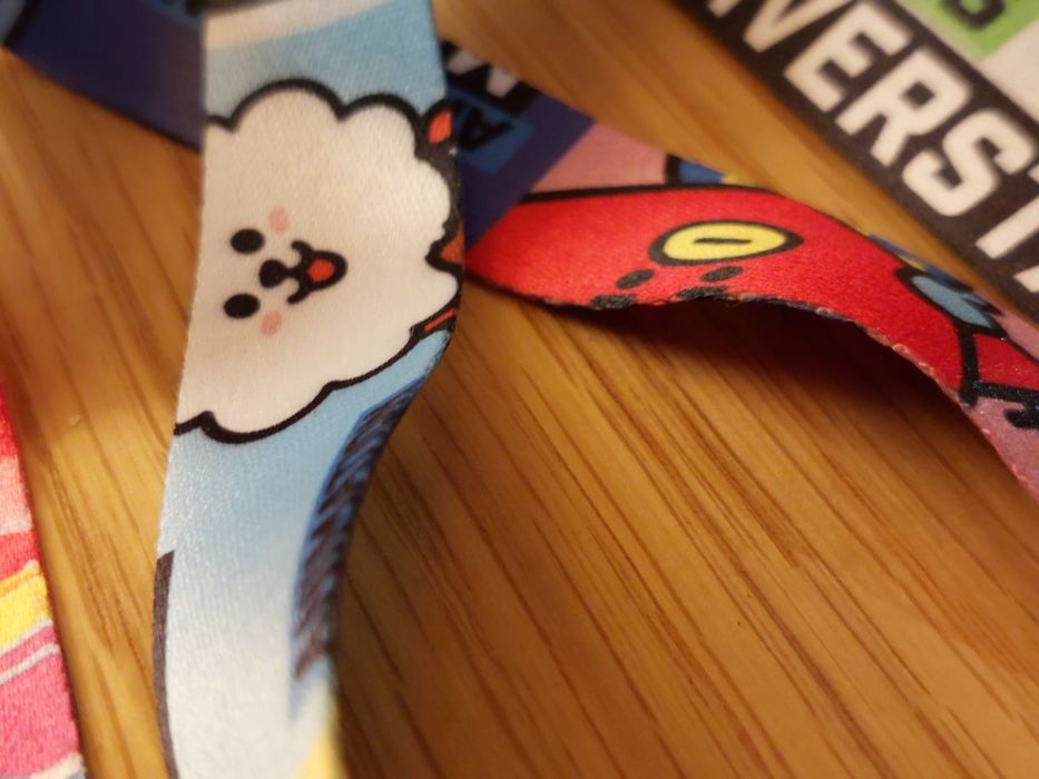 BTS | Fita de pescoço