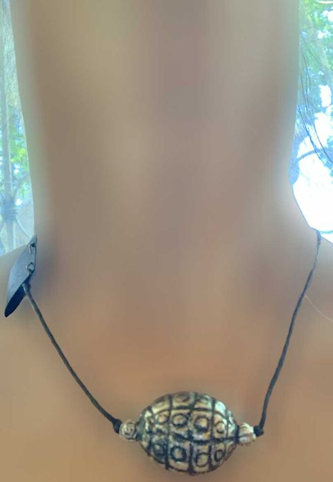 Fio com Esfera em Metal, Novo/Exclusivo/Único